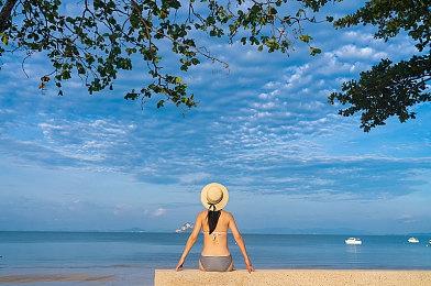 全球最大固体火箭 我国引力一号遥一商业运载火箭首次发射成功